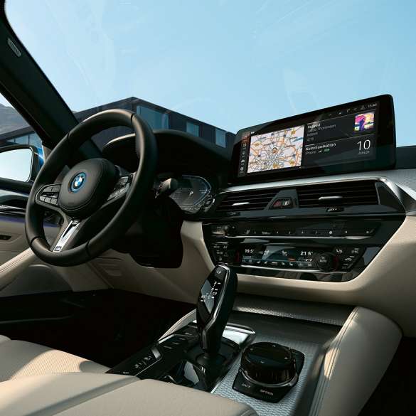 Інтер’єр BMW 5 серії Седан G30 Інтер’єр BMW 5 серії Седан G30 LCI 2020