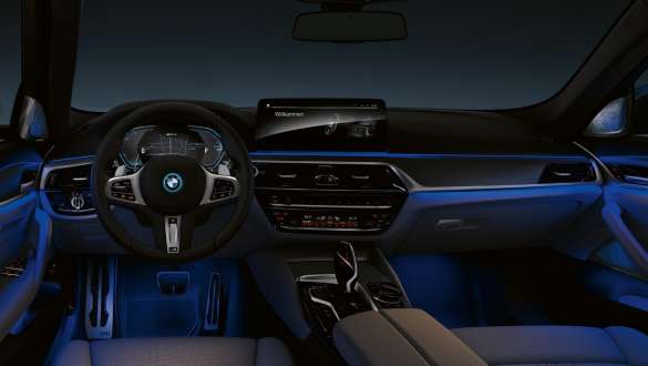 Пакет освітлення BMW 5 серії Седан G30 Пакет освітлення BMW 5 серії Седан G30 LCI 2020 інтер’єр