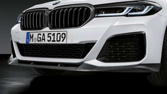 Карбоновий передній сплітер M Performance на BMW 5 серії Седан G30 Карбоновий передній сплітер M Performance на BMW 5 серії Седан G30