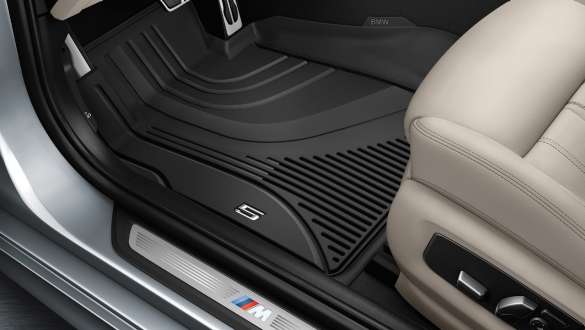 Всепогодні передні килимки BMW у BMW 5 серії Седан G30 Всепогодні передні килимки BMW у BMW 5 серії Седан G30