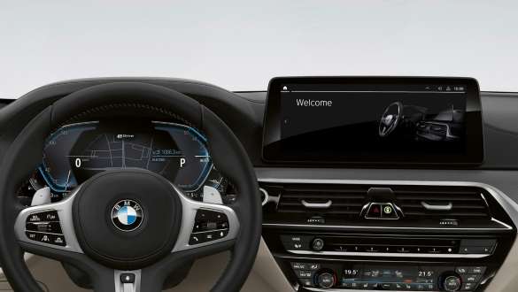 BMW Live Cockpit Professional BMW 5 серії Седан G30 інтер’єр BMW Live Cockpit Professional BMW 5 серії Седан G30 LCI 2020 інтер’єр кокпіт