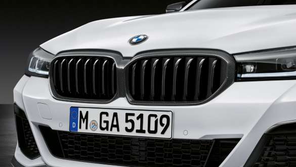 Карбоновий передній сплітер M Performance на BMW 5 серії Седан G30 Карбоновий передній сплітер M Performance на BMW 5 серії Седан G30