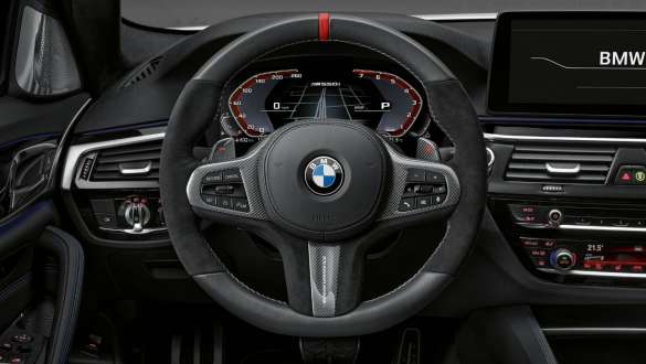 Кермо M Performance у BMW 5 серії Седан G30 Кермо M Performance у BMW 5 серії Седан G30