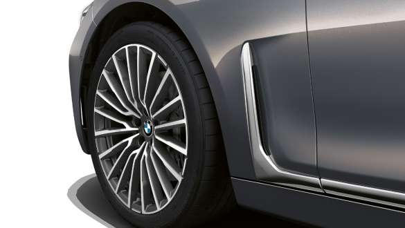 BMW 7 серії Седан: повітровод BMW 7 серії Седан: повітровод крупним планом