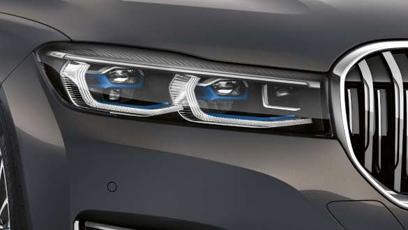 BMW 7 серії Седан: лазерні фари BMW 7 серії Седан: лазерні фари крупним планом