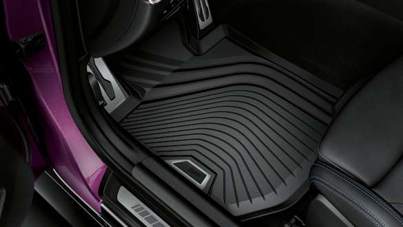 Всепогодні передні килимки BMW у BMW 2 серії Coupé G42 2021 Всепогодні передні килимки BMW у BMW 2 серії Coupé G42 2021
