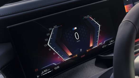 My Mode Sport BMW M760e xDrive Седан G70 Панель My Mode Sport BMW M760e xDrive Седан G70 панель приладів великим планом