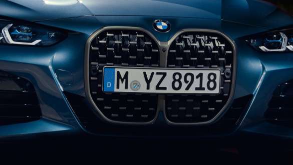 Решітка радіатора М у кольорі Cerium Grey, BMW M440i xDrive Coupé G22 2020 BMW M440i xDrive Coupé G22 2020 решітка радіатора М у кольорі Cerium Grey, вид спереду