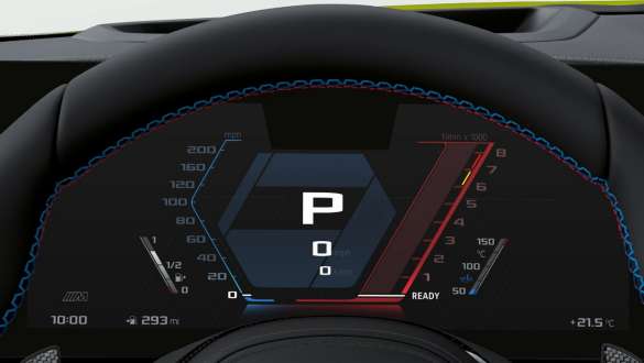 Особлива панель приладів M BMW M4 Coupé G82 2020 BMW M4 Coupé G82 2020 особлива панель приладів M