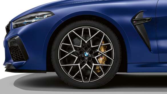 20-дюймові легкосплавні диски 813 M. BMW M8 Competition Coupé з 20-дюймовими легкосплавними дисками 813 M.