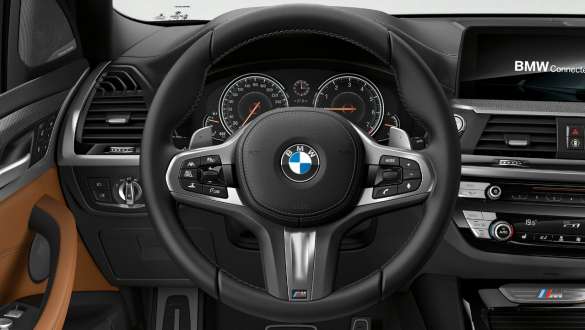 BMW X3 M40i і BMW X3 M40d, спортивне рульове управління. BMW X3 M40i і BMW X3 M40d, салон, кабіна, шкіряне рульове колесо M, спортивне рульове управління.