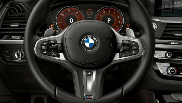 BMW X4 M40i і BMW X4 M40d, спортивне рульове управління Variable. BMW X4 M40i і BMW X4 M40d, салон, кабіна, шкіряне рульове колесо M, спортивне рульове управління Variable.