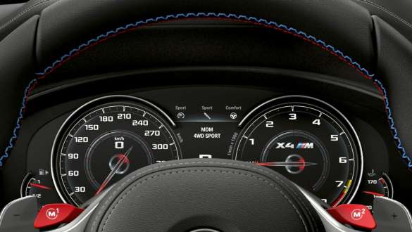 BMW X4 M Competition, кабіна, приладова панель М. BMW X4 M Competition, салон, кабіна, приладова панель М.