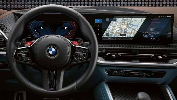 Особлива концепція дисплею М завдяки BMW Operating System 8 BMW XM G09 Особлива концепція дисплею М через BMW Operating System 8