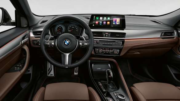 Кокпіт BMW X2 F39 Кокпіт BMW X2 F39 2020, інтер’єр