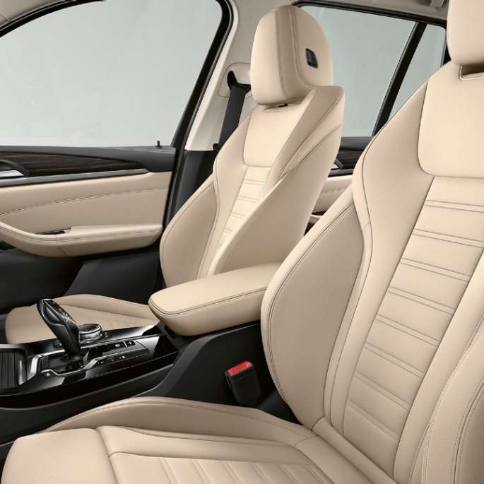 BMW X3 M40i, модель Luxury Line, салон BMW X3 M40i, модель Luxury Line, сидіння