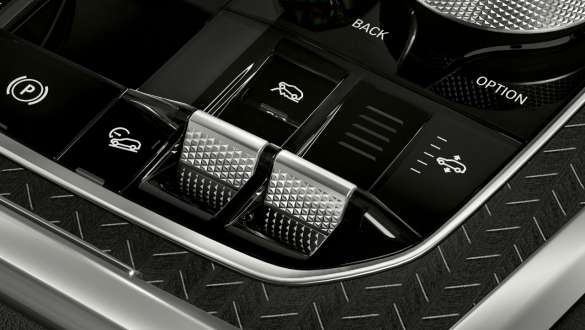 Пакет xOffroad BMW X6 G06 2019 Пакет xOffroad BMW X6 G06 2019, перемикач позашляхових режимів крупним планом