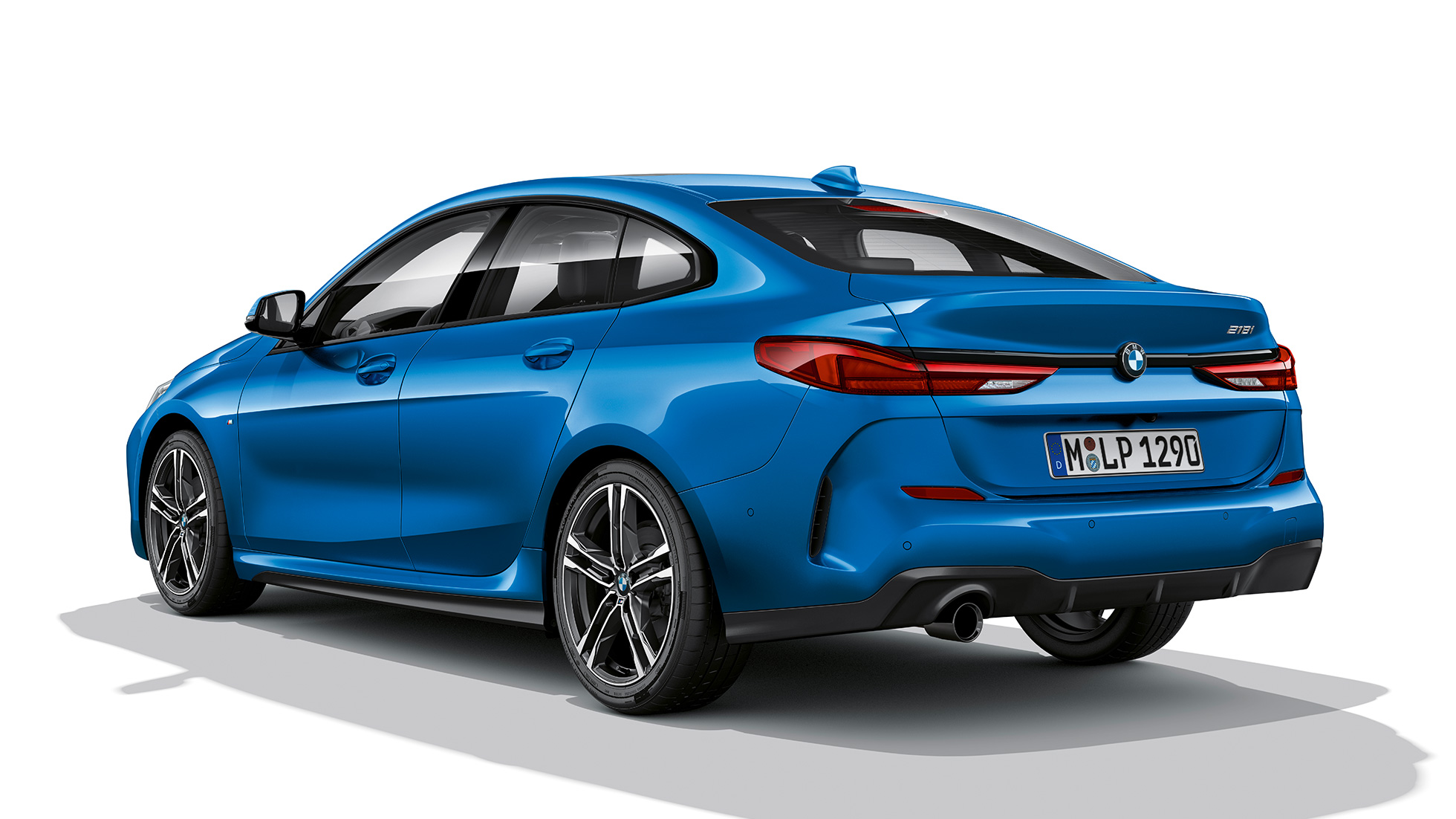 BMW Individual Shadow Line глянець BMW 2 серії Gran Coupé Модель M Sport BMW Individual Shadow Line глянець BMW 2 серії Gran Coupé Модель M Sport Misano Blue металік F44 вид збоку з поворотом в три чверті