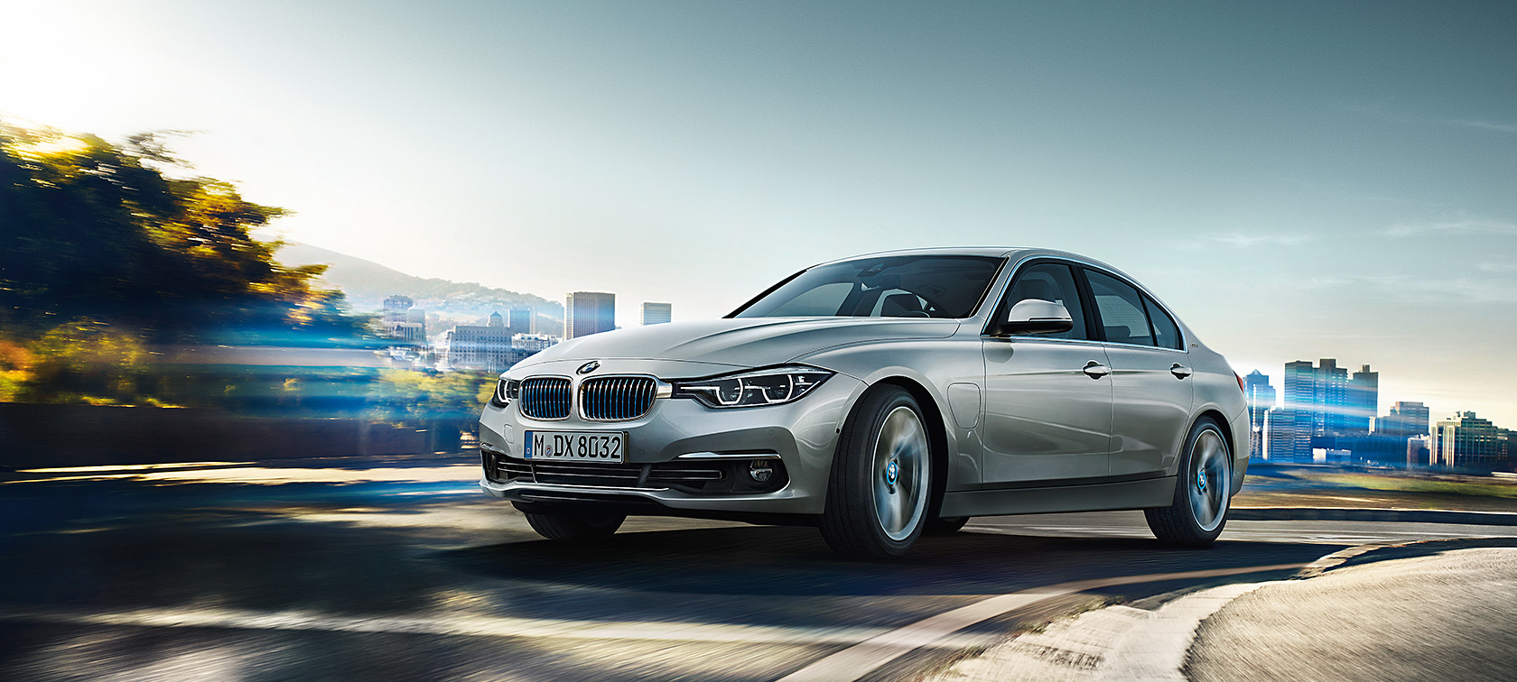 BMW 330e iPerformance Седан BMW 330e iPerformance Седан
