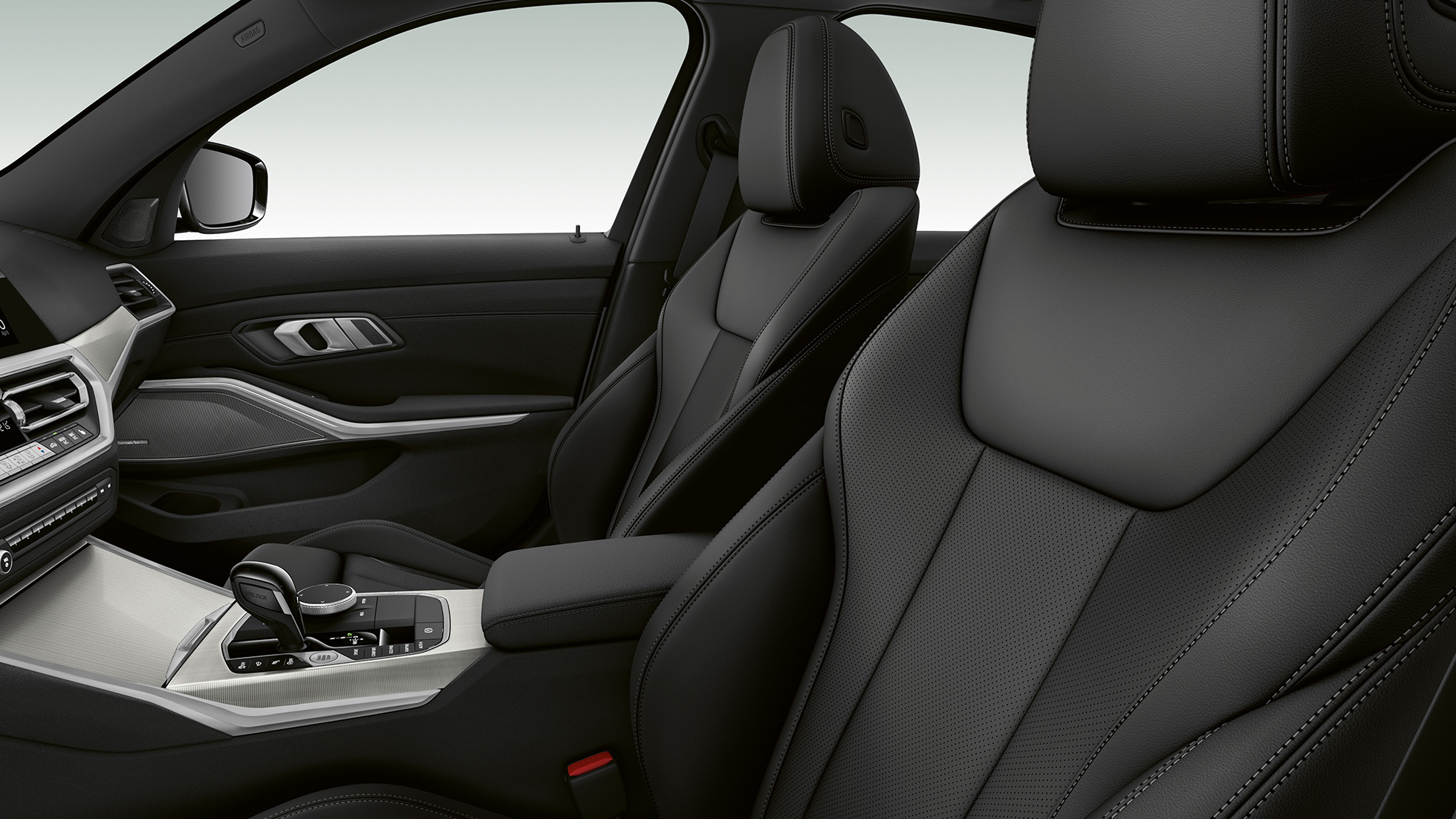BMW 3 серії Седан Sport Line, передні сидіння. Вид збоку передніх сидінь седана BMW 3 серії Sport Line крупним планом.