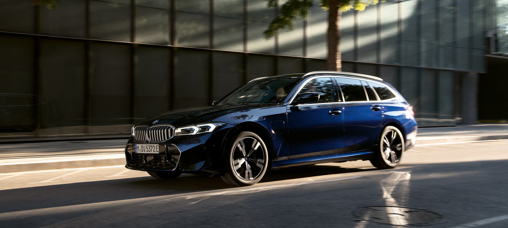 Відео: цифрові технології у BMW 3 серії Touring LCI G21 Відео: цифрові технології у BMW 3 серії Touring LCI G21