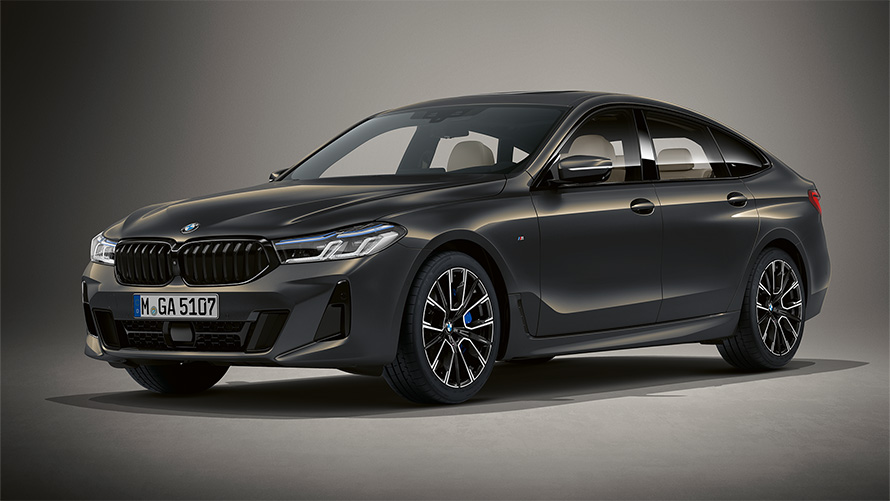BMW Individual лакофарбове покриттяDravit Grey metallic BMW 6 серії Gran Turismo G32 2020 три чверті вигляд спереду на стоячий автомобіль