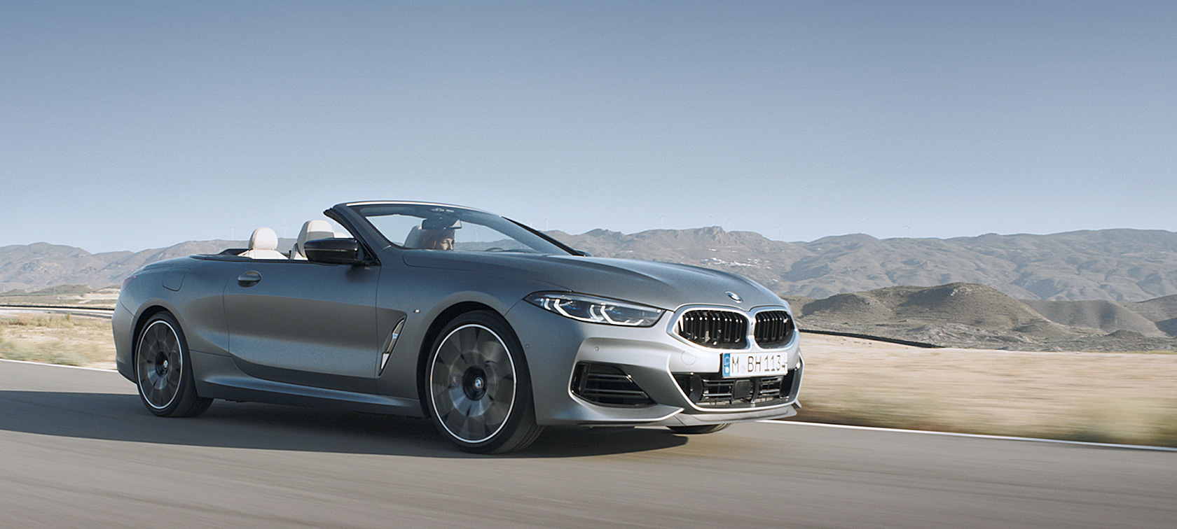 BMW 8 серії Cabrio G14 LCI Facelift 2022, особливості дизайну екстер’єру у відео