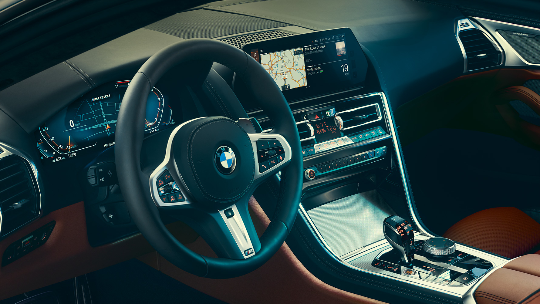 BMW 8 серії Coupe, кокпіт Кокпіт BMW 8 серії Coupe крупним планом