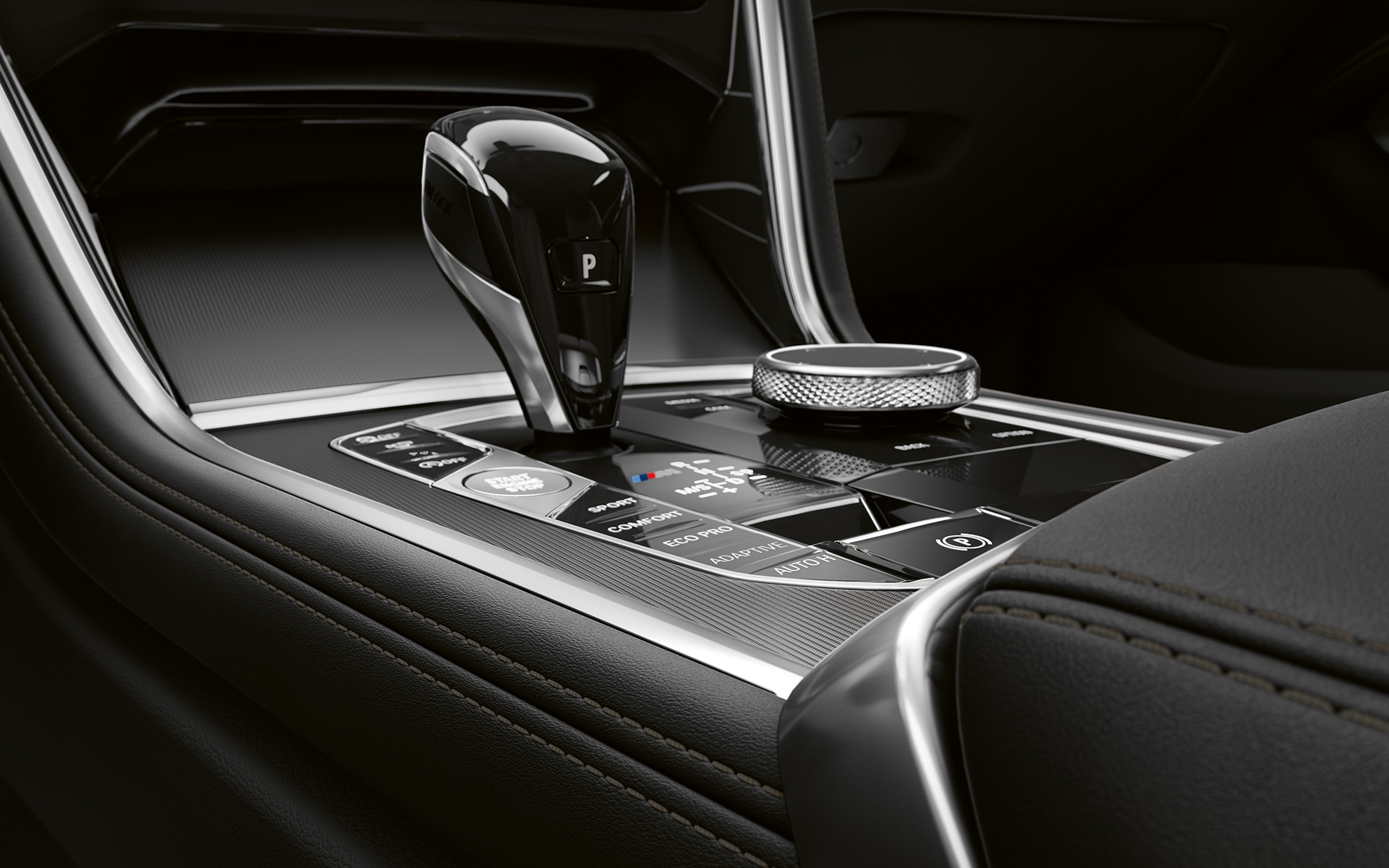BMW 8 серії Coupe, центральна консоль Центральна консоль BMW 8 серії Coupe крупним планом.