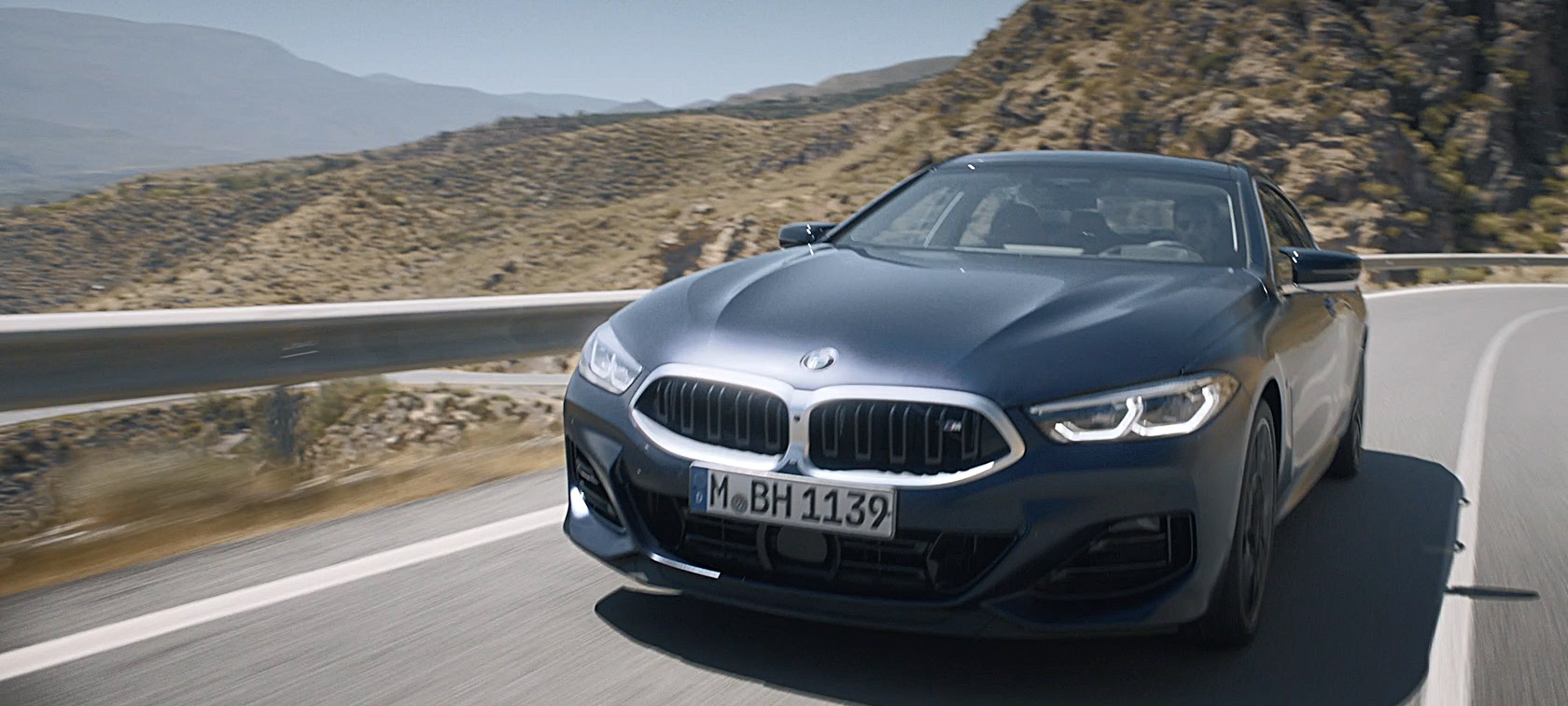 BMW 8 Gran Coupe G16 LCI Facelift 2022, динаміка руху у відео BMW 8 Gran Coupe G16 LCI Facelift 2022, динаміка руху у відео