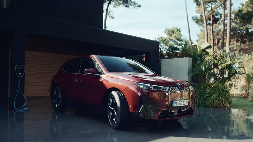 Электрический SUV BMW iX i20, видео Электрический SUV BMW iX i20 2021, видео