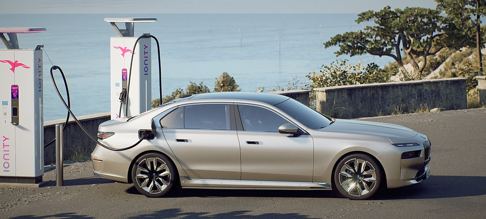 BMW i7 Седан G70 Особливості заряджання, відео BMW i7 Седан G70 Особливості заряджання вдома та в громадських місцях, відео