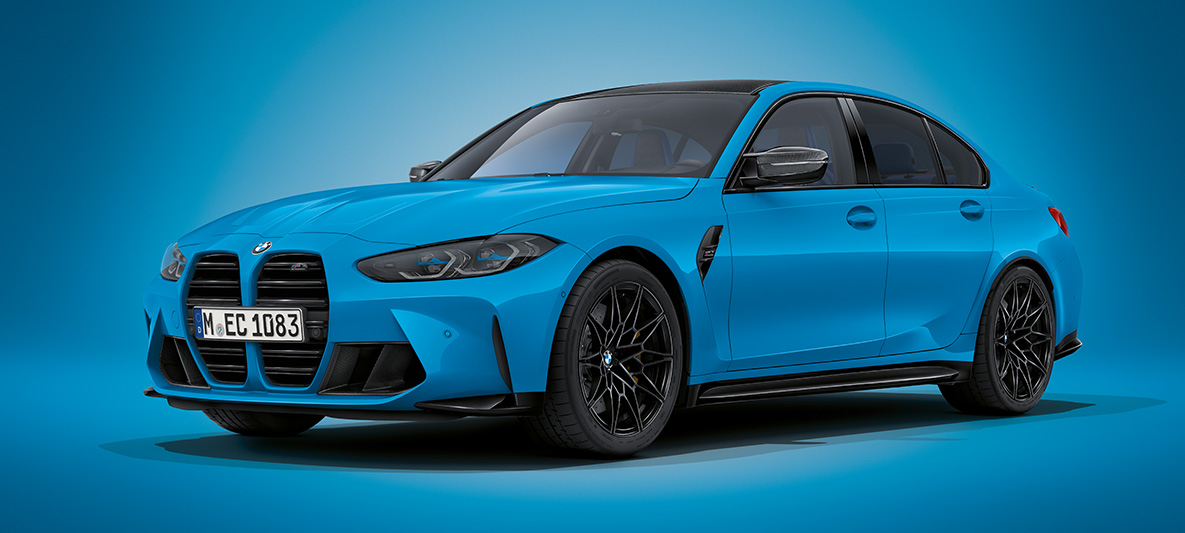 BMW M3 Седан BMW Individual Mexico Blue металік G80 2021 три чверті вид спереду, нерухомо BMW M3 Седан BMW Individual Mexico Blue металік G80 2021 три чверті вид спереду, нерухомо
