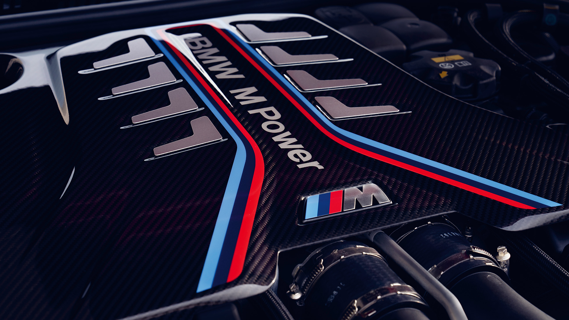 8-циліндровий бензиновий двигун BMW TwinPower Turbo BMW M5 Competition F90 LCI 2020 8-циліндровий бензиновий двигун BMW TwinPower Turbo BMW M5 Competition F90 LCI 2020