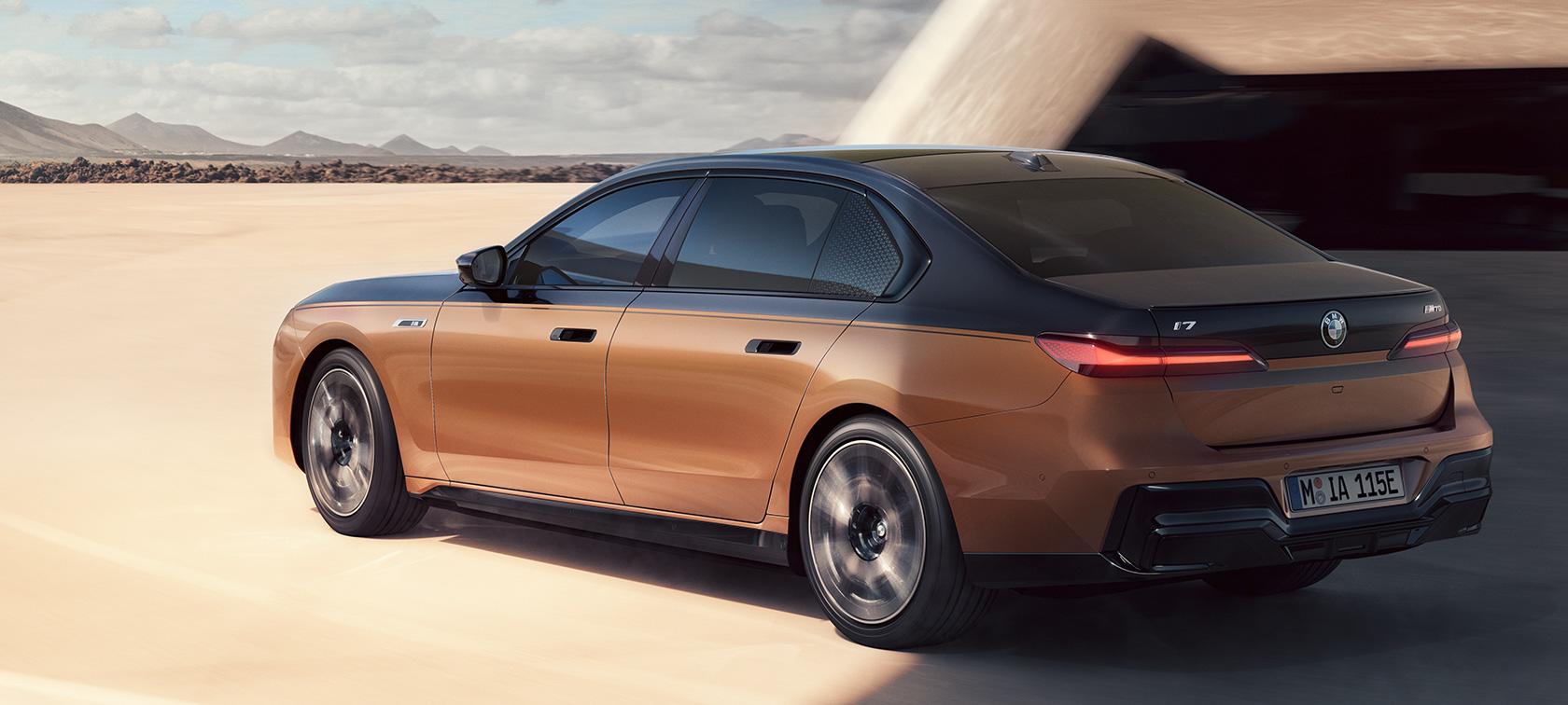 Відео, динамічні характеристики BMW i7 M70 xDrive Седан G70 BMW i7 M70 xDrive Седан G70, Відео, динамічні характеристики