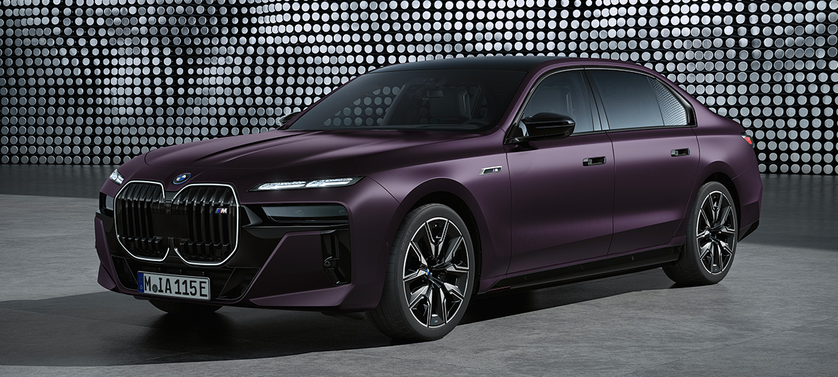 Frozen Purple Спеціальне лакофарбове покриття Автомобілі BMW M7 G70 Автомобілі BMW M7 G70 Frozen Purple Спеціальне лакофарбове покриття