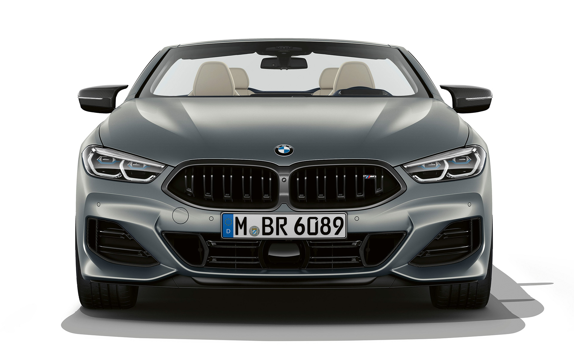 Передня частина BMW M850i xDrive Cabrio G14 LCI Facelift 2022 BMW M850i xDrive Cabrio G14 Facelift LCI вид спереду