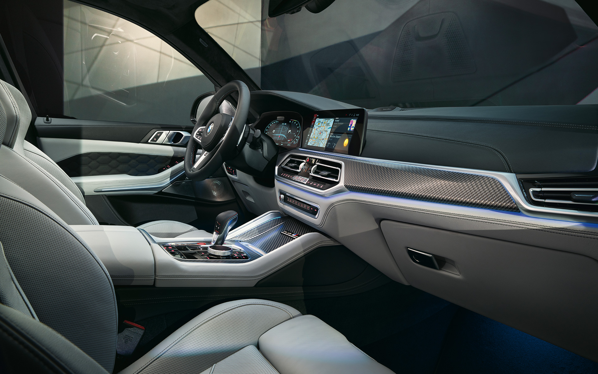 BMW X5 M Competition центральна консоль з важелем селектора M F95 2020 SUV салон