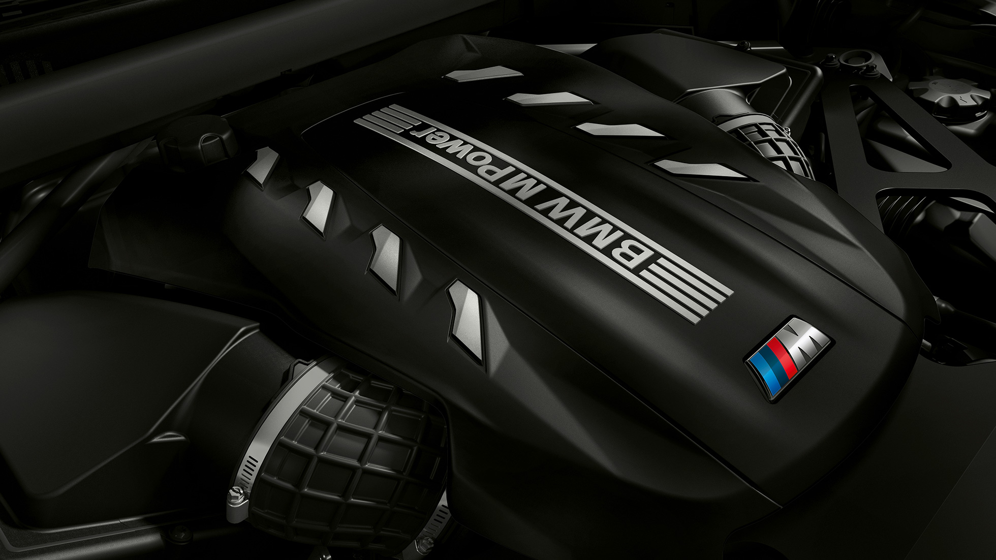 Високопродуктивний 8-циліндровий бензиновий двигун M TwinPower Turbo BMW X6 M Competition Високопродуктивний 8-циліндровий бензиновий двигун M TwinPower Turbo BMW X6 M Competition F96, крупний план