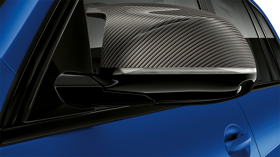 BMW X7 M60i xDrive G07 LCI дзеркала заднього виду M Carbon великим планом