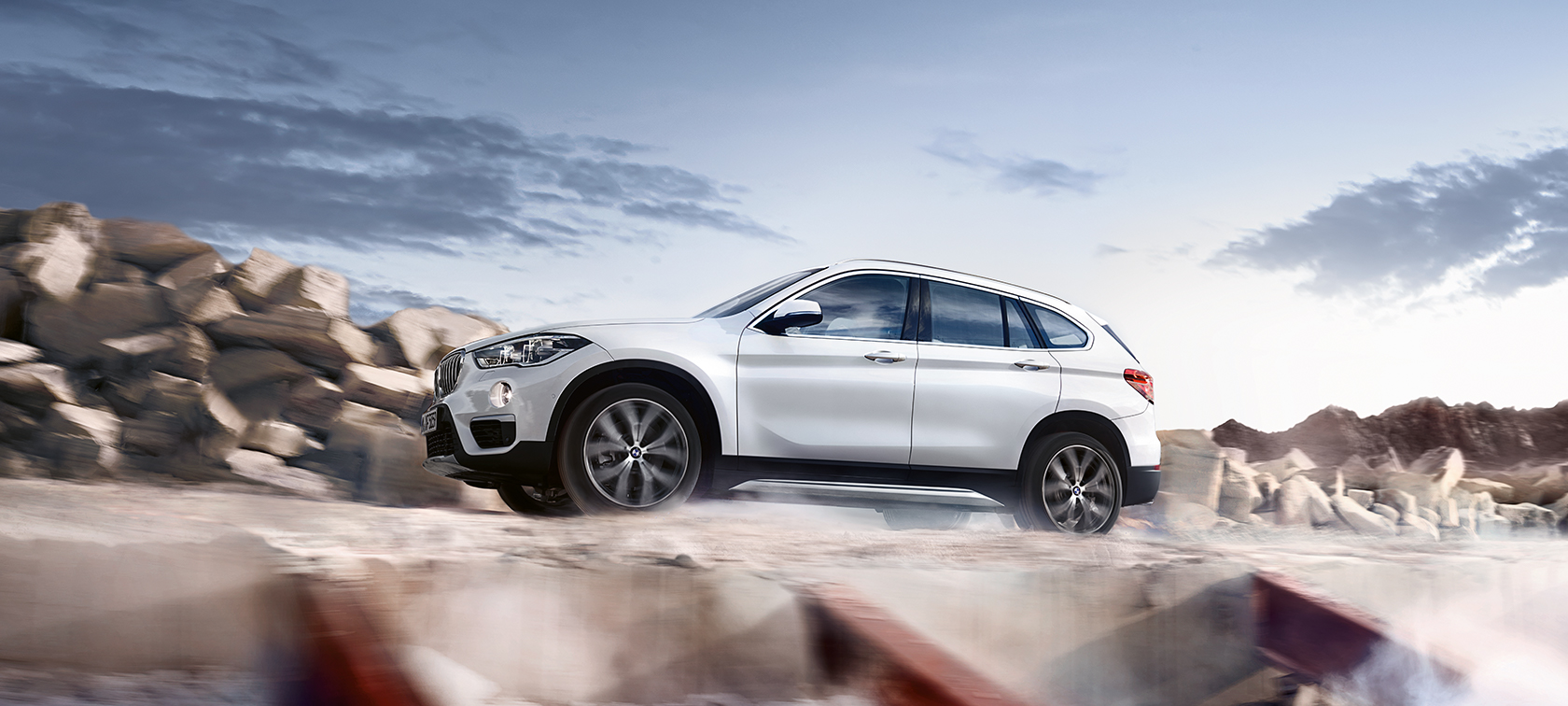 Линейки и оснащение BMW X1 Линейки и оснащение BMW X1