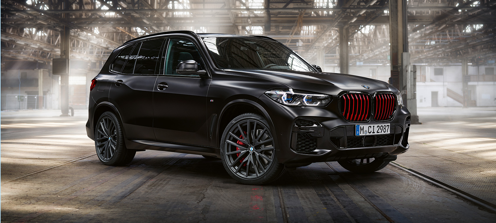 BMW X5 серія Black Vermilion G05 2021 BMW X5 серія Black Vermilion G05 2021