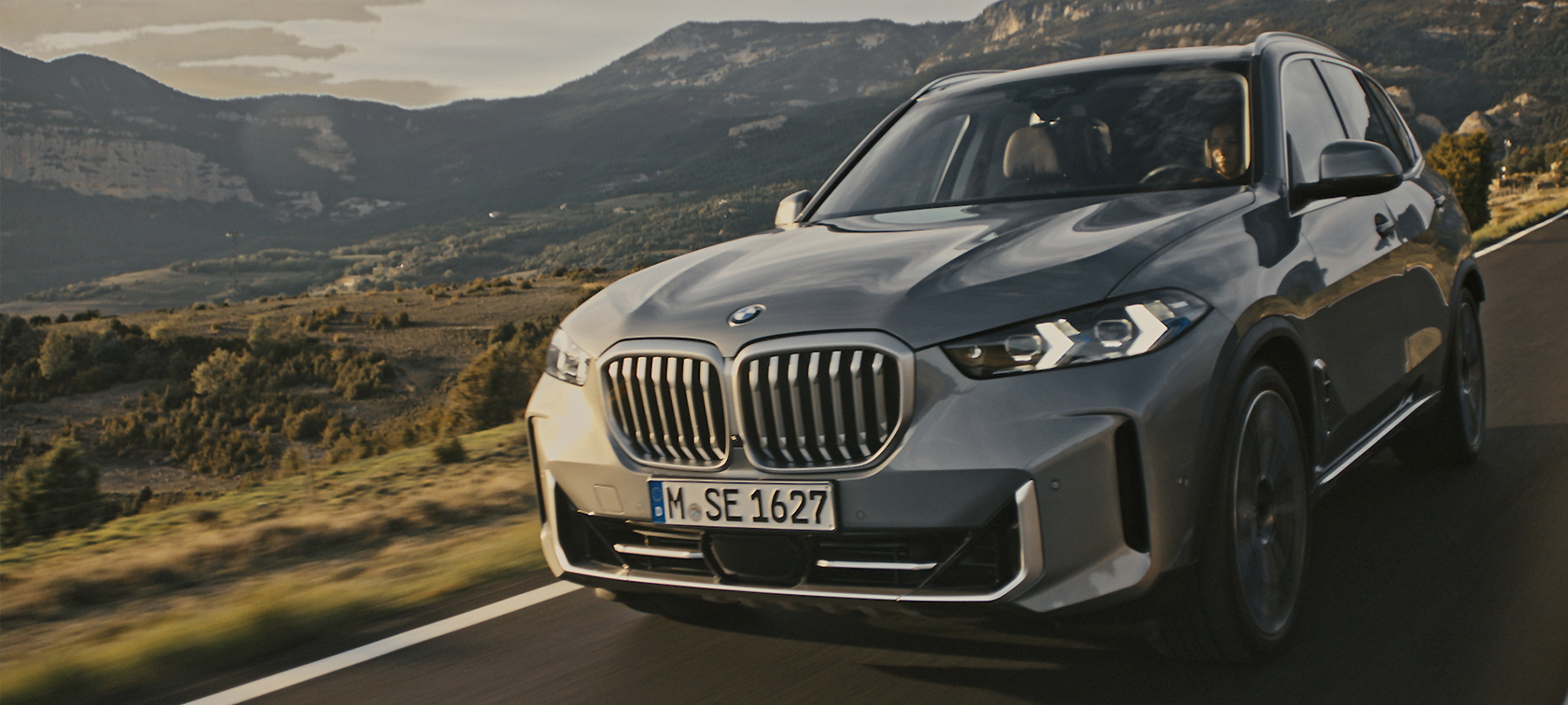 Відео дизайну екстер’єру BMW X5 G05 LCI BMW X5 G05 LCI Відео, дизайн екстер’єру