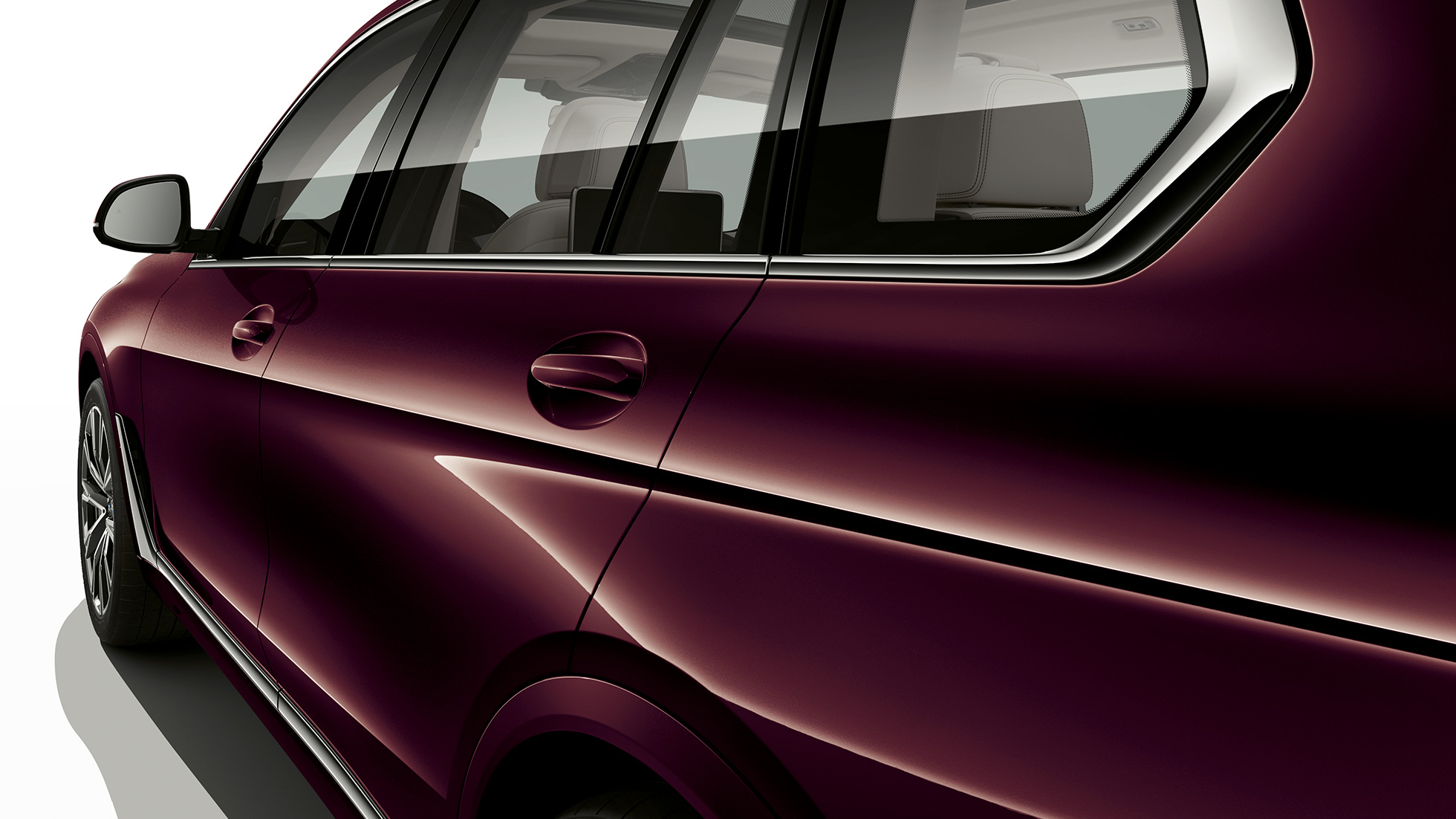 BMW X7, кабина водителя пакета M Sport Передний крупный план кабины водителя BMW X7 с особенностями пакета M Sport