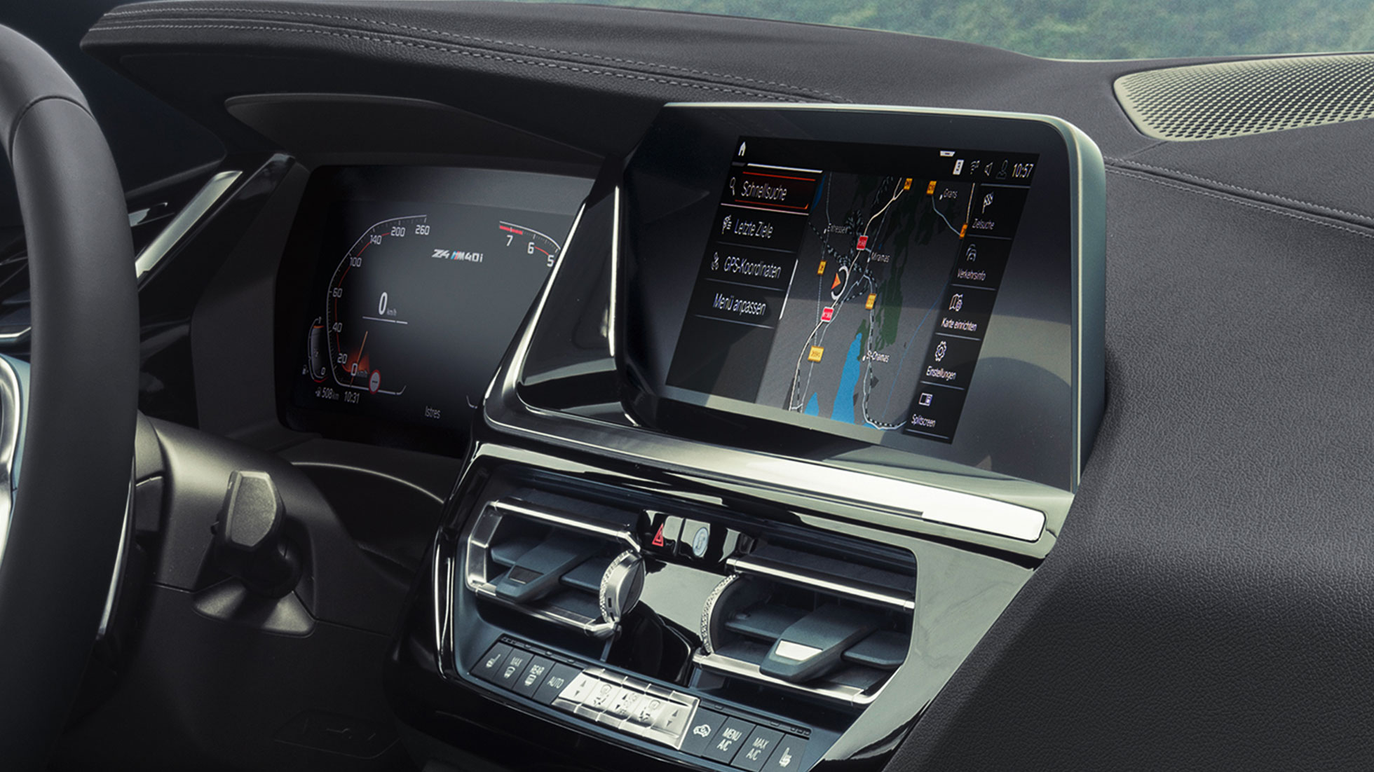 Intelligent Personal Assistant Intelligent Personal Assistant: крупный план iDrive Displays