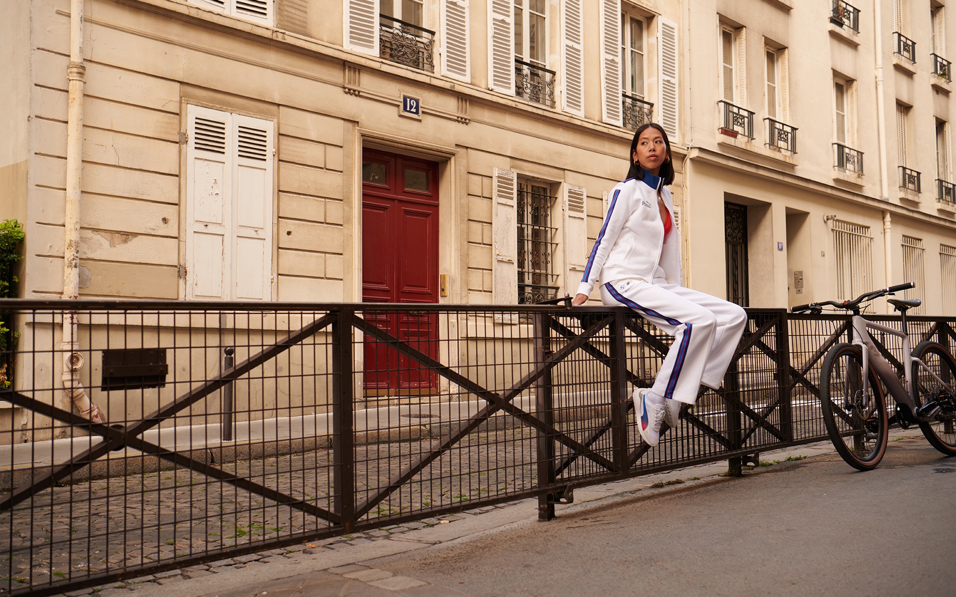 BMW Lifestyle Lookbook, електричний велосипед BMW і екіпірування BMW M Motorsport