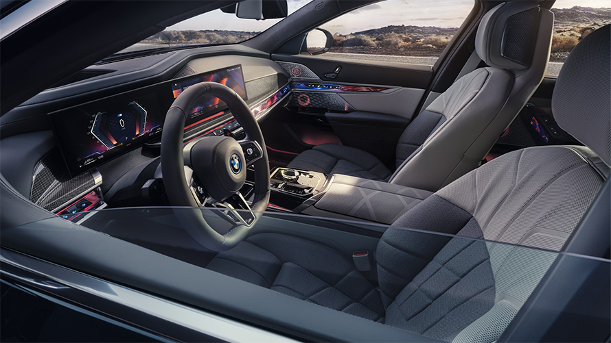 Оббивка BMW Individual зі шкіри "Merino"/вовни-кашеміру у поєднанні з ексклюзивними елементами кольору Smoke White/Light Grey