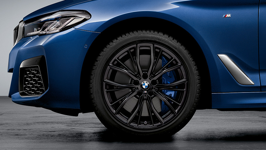 19" M Performance Double-Spoke 786 M 19" ковані диски M Performance Double-Spoke 786 M матового чорного кольору Jet Black Matt, комплект зимових коліс у зборі