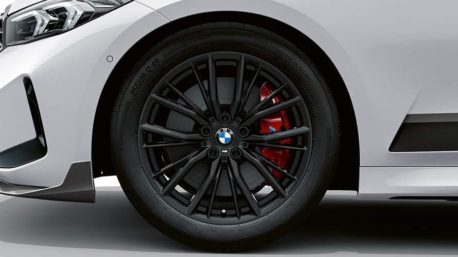 18-дюймові легкосплавні диски M Performance 796 M, аксесуари BMW M Performance 18-дюймові легкосплавні диски M Performance 796 M, аксесуари BMW M Performance, великим планом