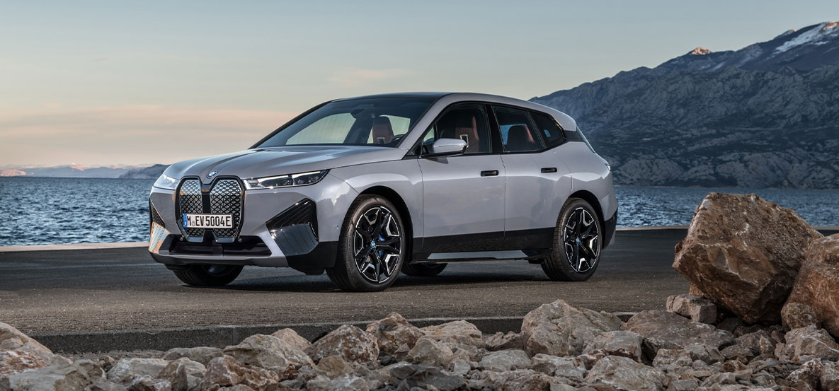 Новий повністю електричний BMW iX: в Україні оголошено ціни на автомобілі. Новий повністю електричний BMW iX: в Україні оголошено ціни на автомобілі.